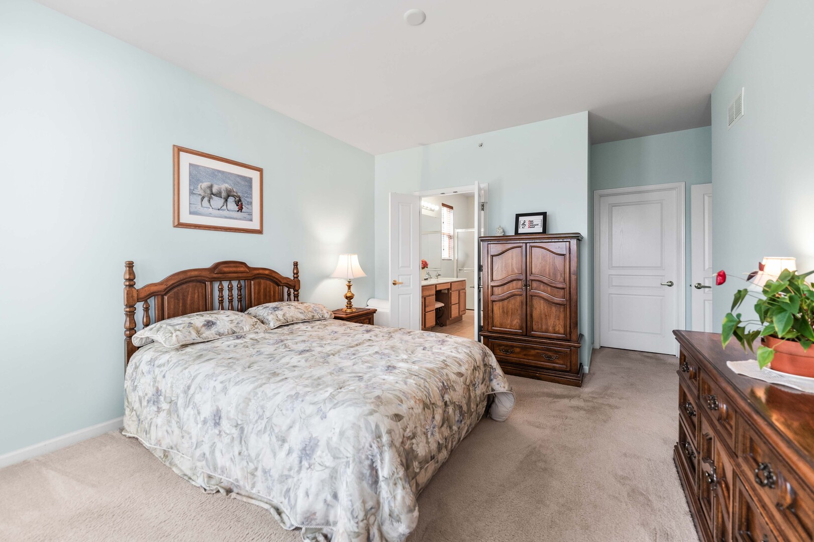 13184 Oakwood Avenue, Huntley, IL 60142