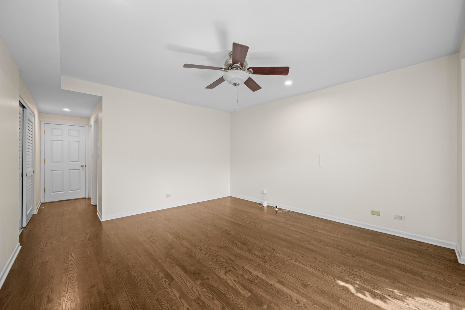 2520 W Bloomingdale Avenue #B, Chicago, IL 60647