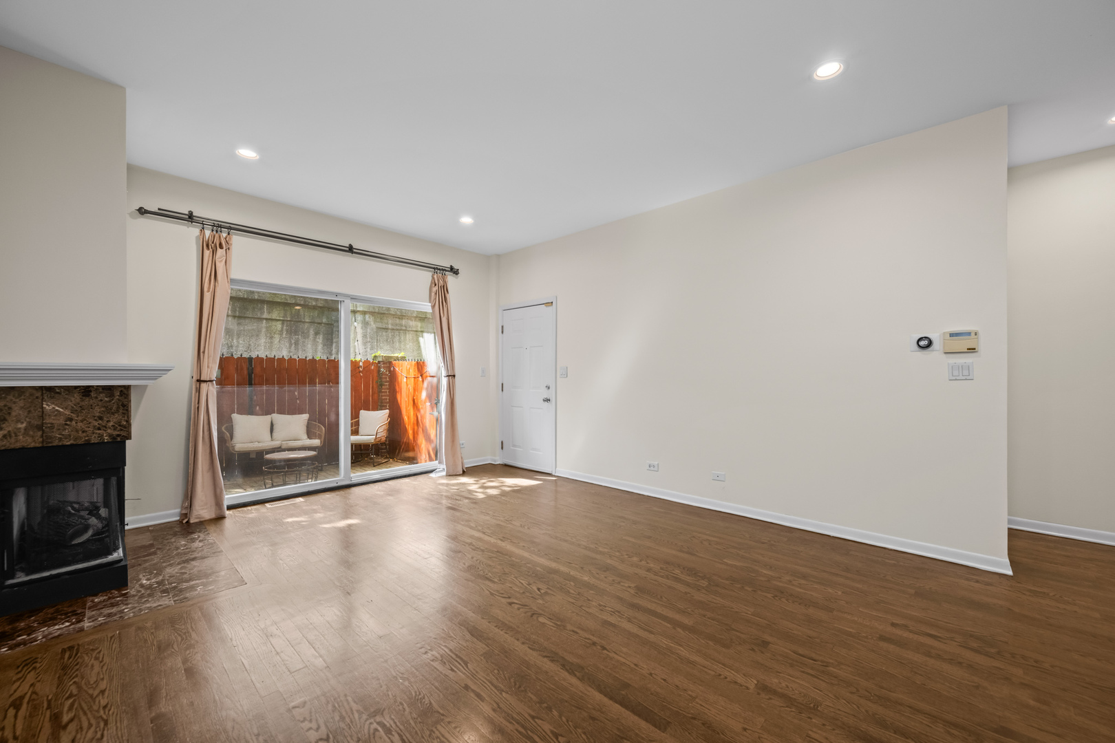 2520 W Bloomingdale Avenue #B, Chicago, IL 60647