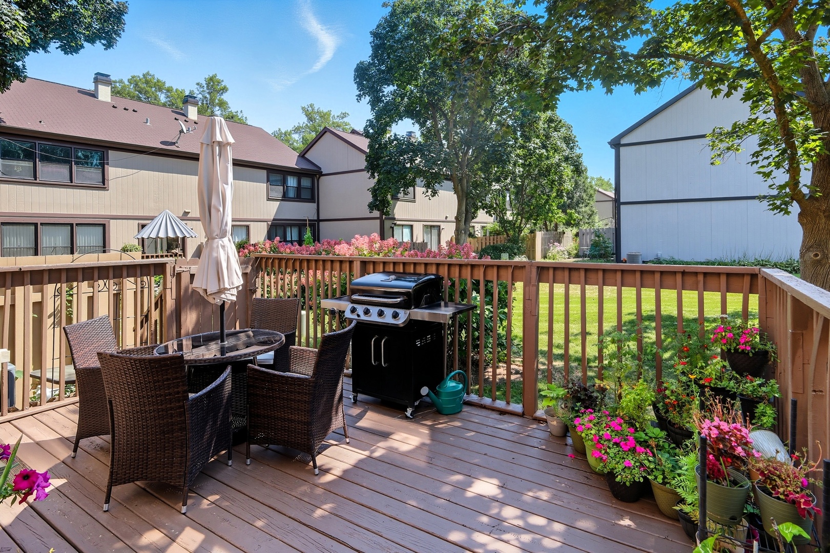 321 Forestway Lane, Wheeling, IL 60090