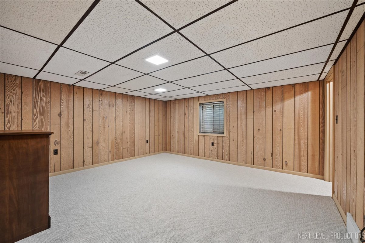 36W068 Indian Mound Road, St. Charles, IL 60174