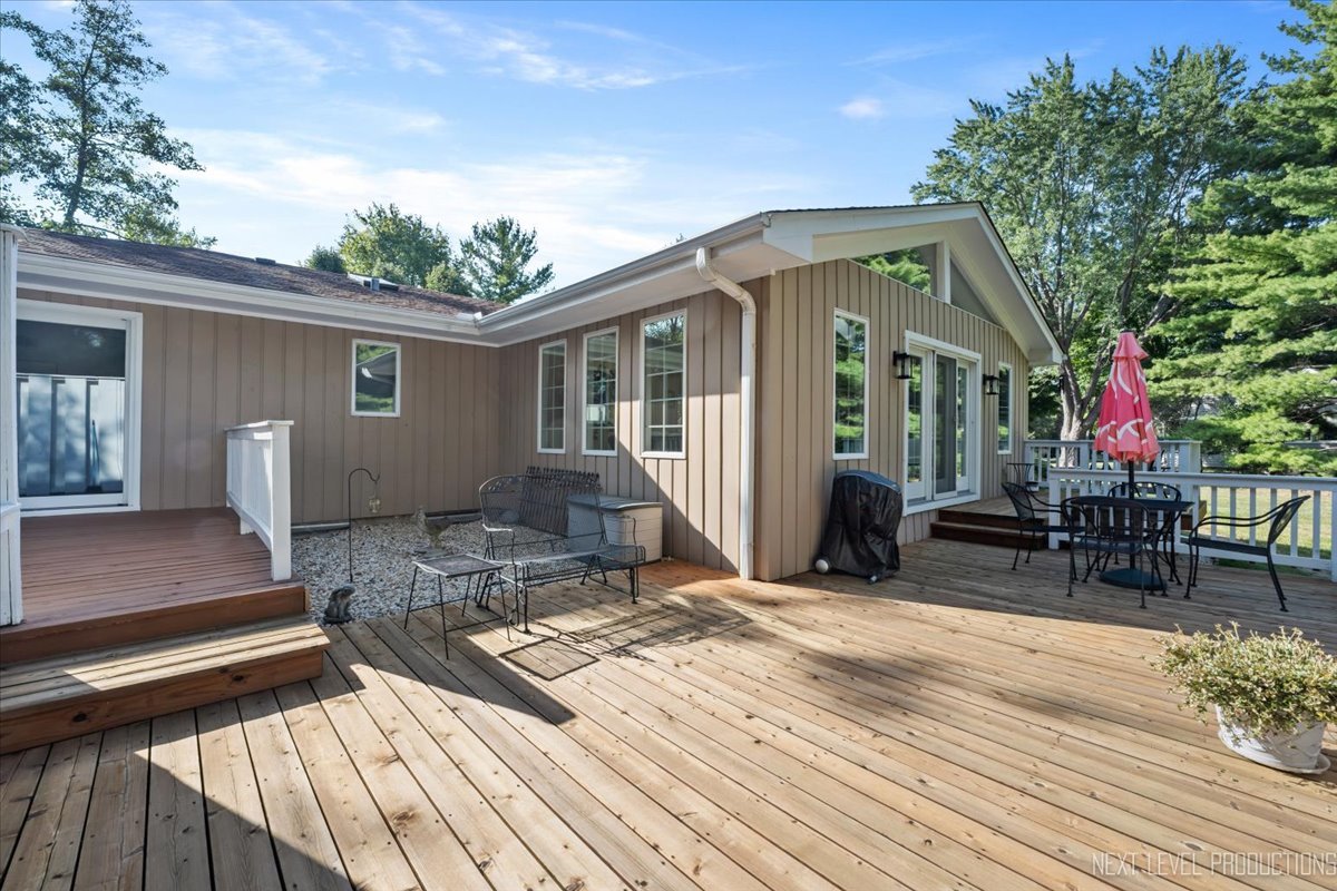 36W068 Indian Mound Road, St. Charles, IL 60174