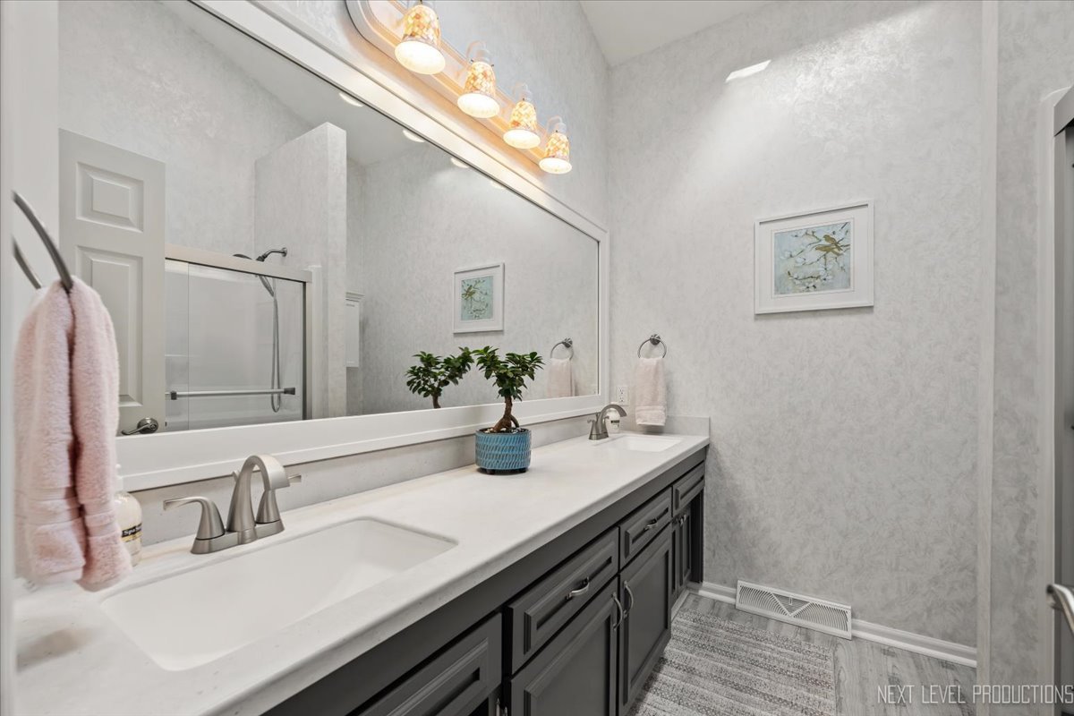 36W068 Indian Mound Road, St. Charles, IL 60174