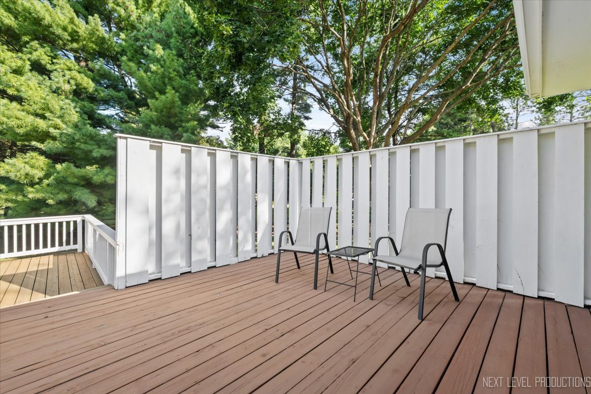 36W068 Indian Mound Road, St. Charles, IL 60174