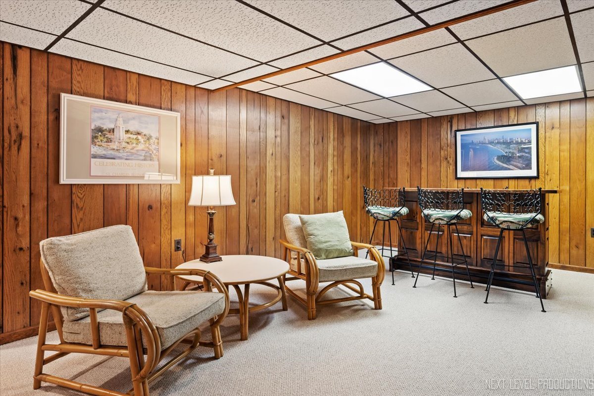 36W068 Indian Mound Road, St. Charles, IL 60174