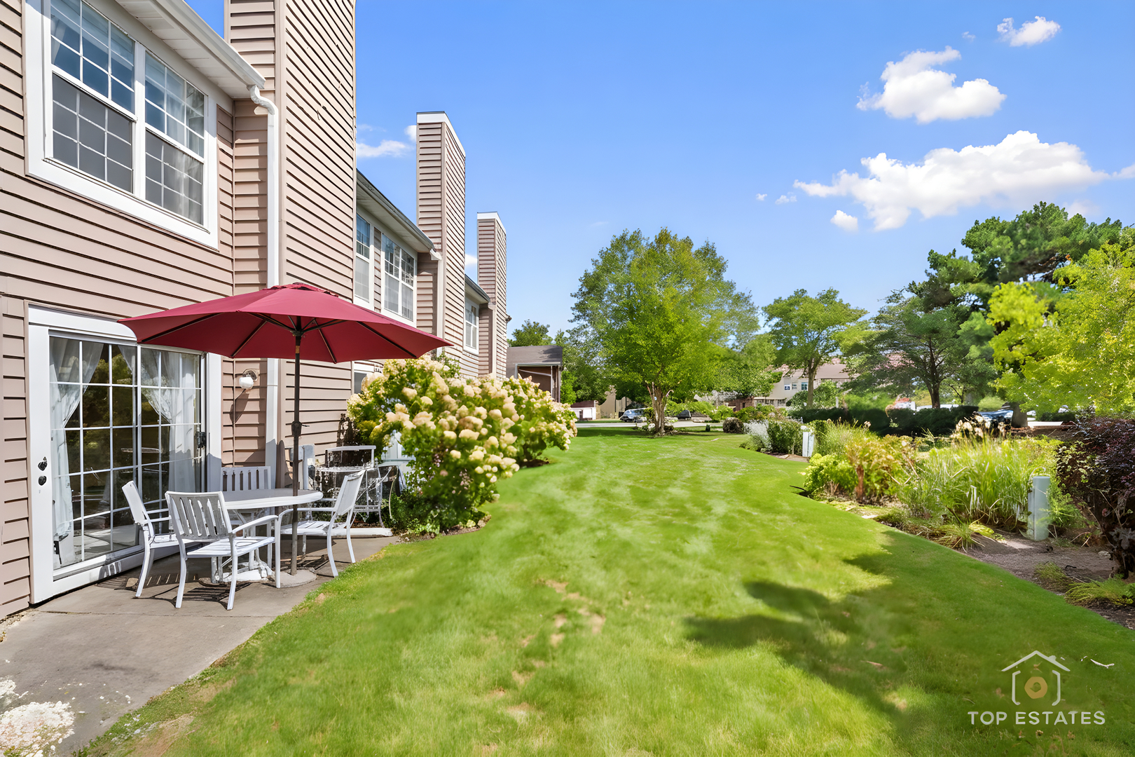 751 W Happfield Drive, Arlington Heights, IL 60004