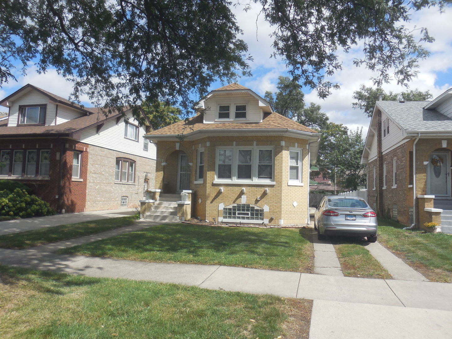 Bellwood, IL 60104