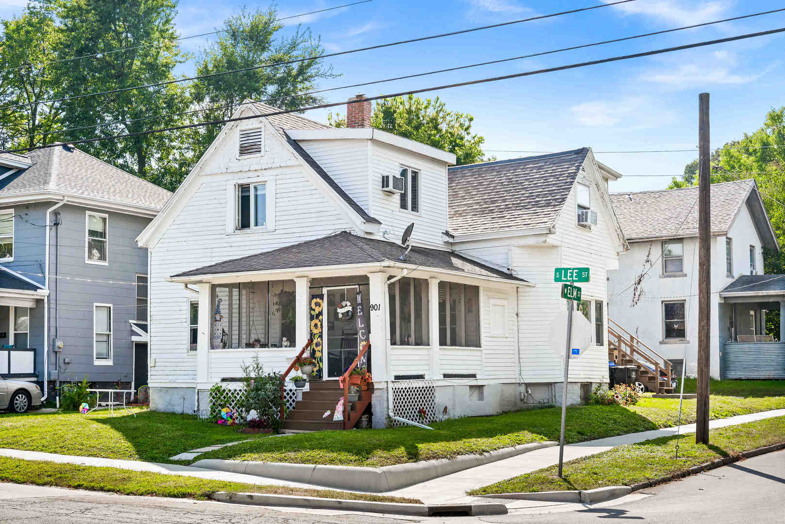 901 S Lee Street, Bloomington, IL 61701