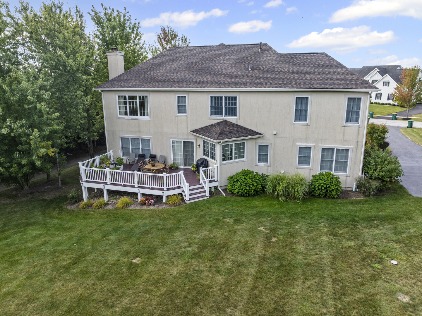 2 TWIN EAGLES Court, Hawthorn Woods, IL 60047