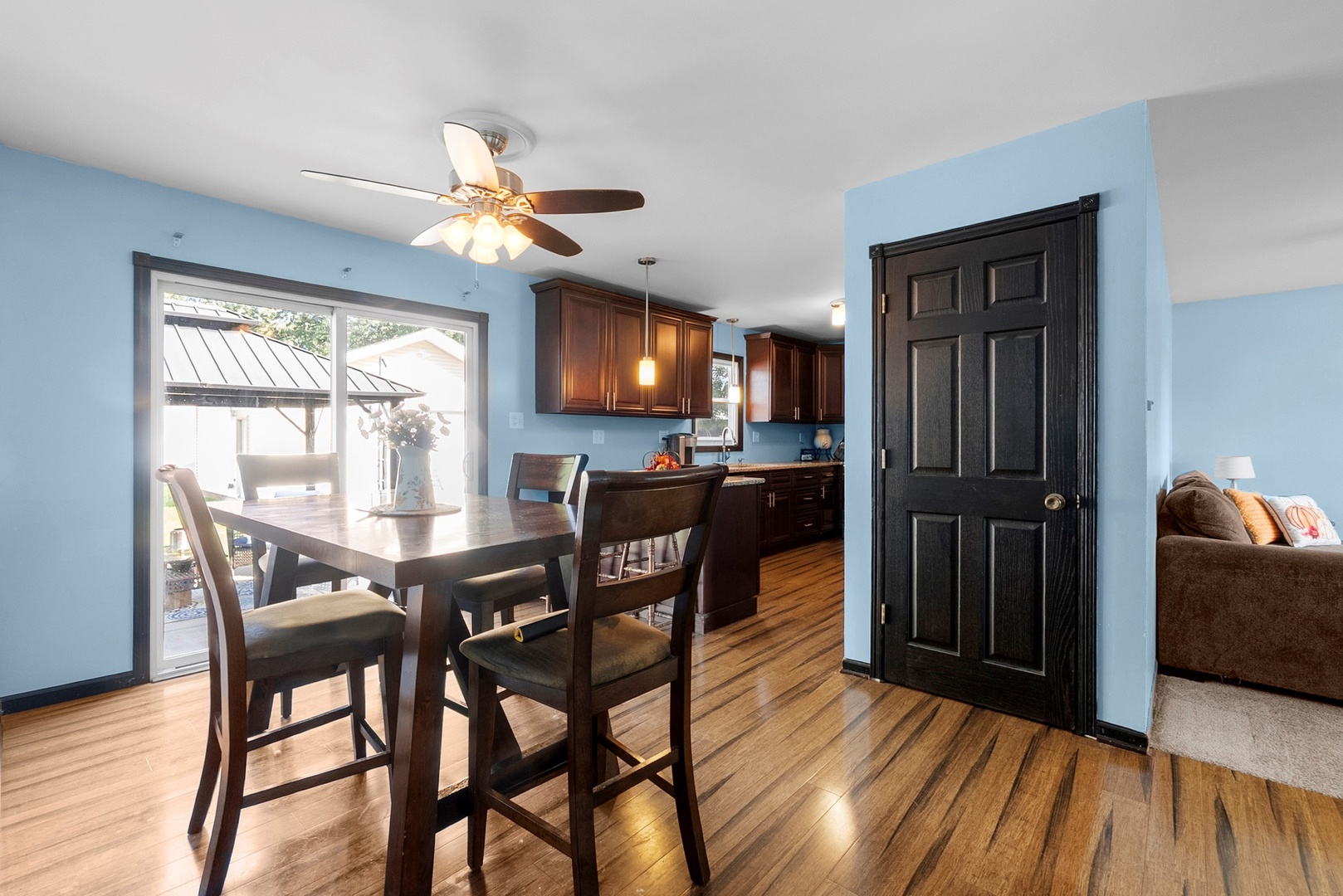808 Stonegate Road, New Lenox, IL 60451