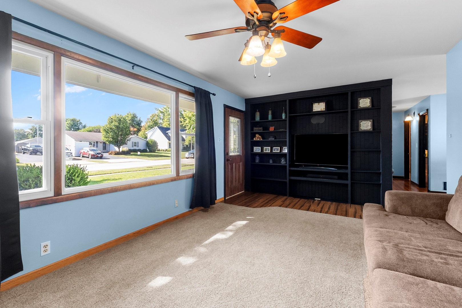 808 Stonegate Road, New Lenox, IL 60451