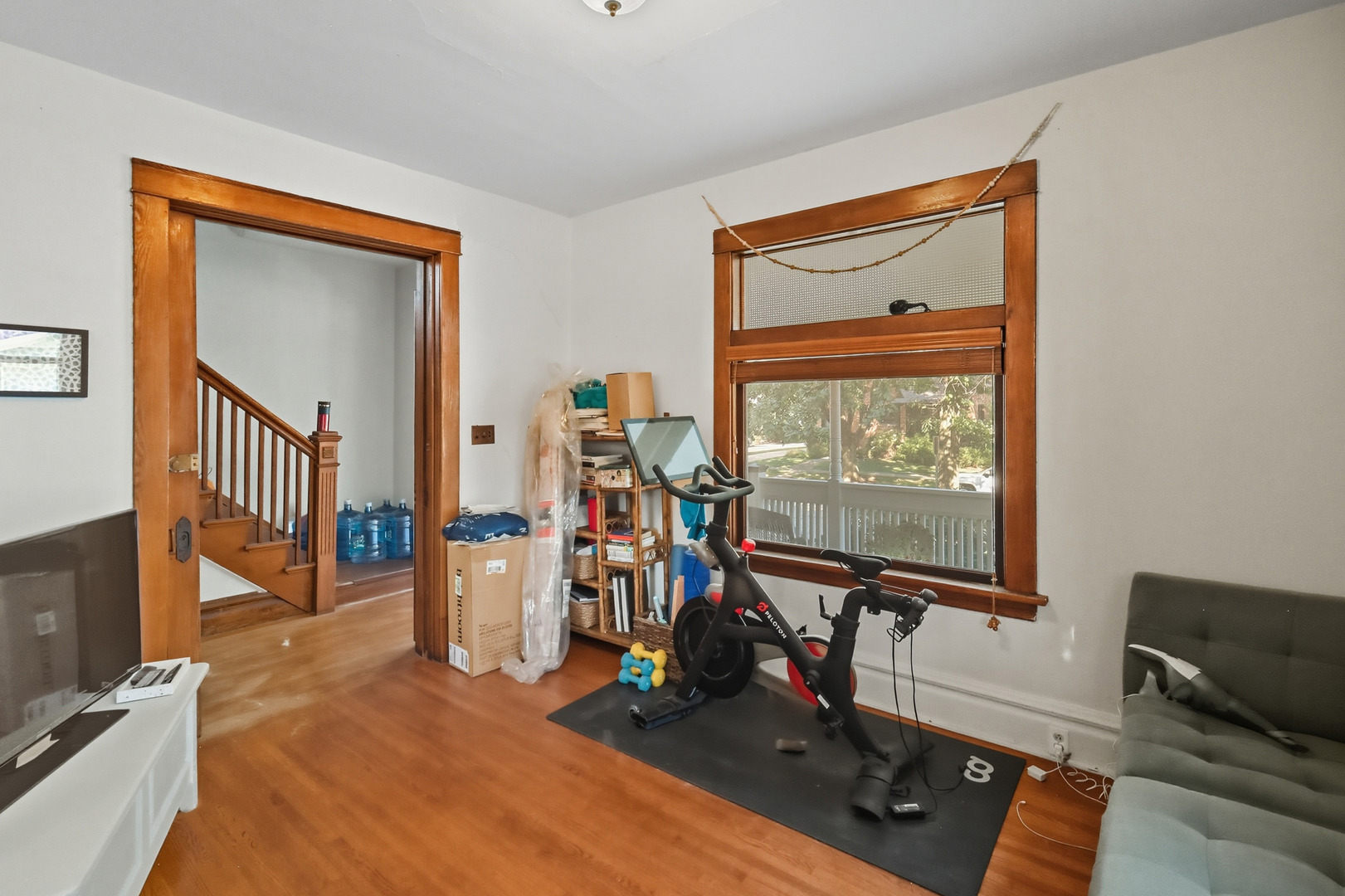 709 Bell Avenue, La Grange, IL 60525