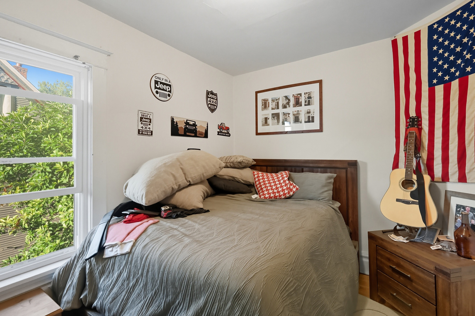 709 Bell Avenue, La Grange, IL 60525