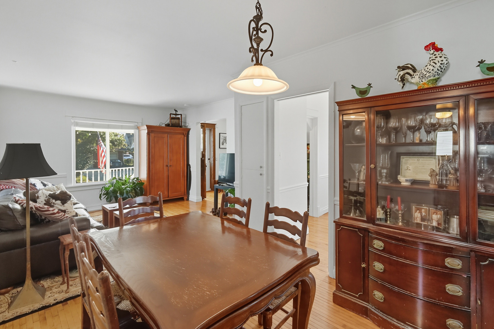 709 Bell Avenue, La Grange, IL 60525