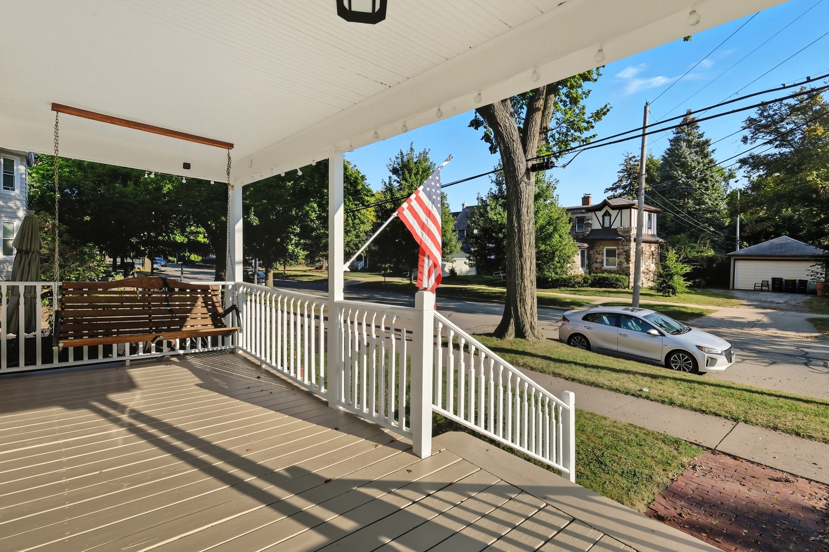 709 Bell Avenue, La Grange, IL 60525