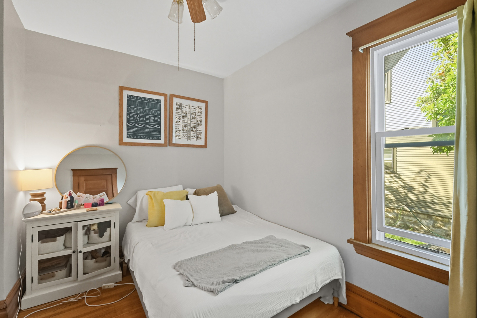 709 Bell Avenue, La Grange, IL 60525