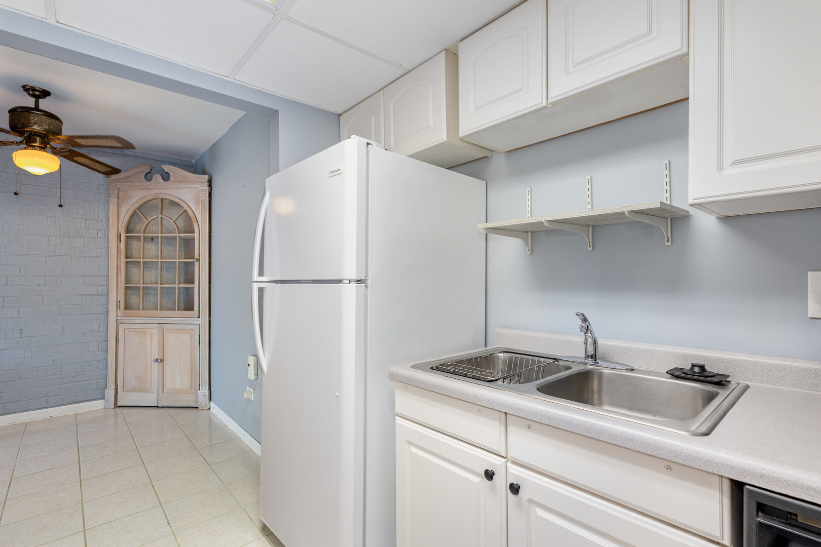 208 E Bailey Road #K, Naperville, IL 60565