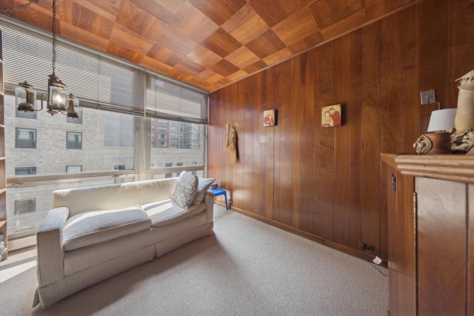 860 N Lake Shore Drive #8M, Chicago, IL 60611