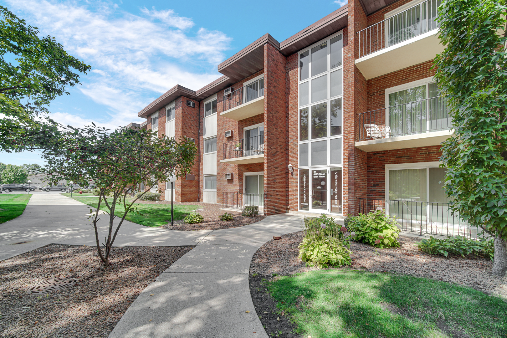4125 W 97th Place #206, Oak Lawn, IL 60453