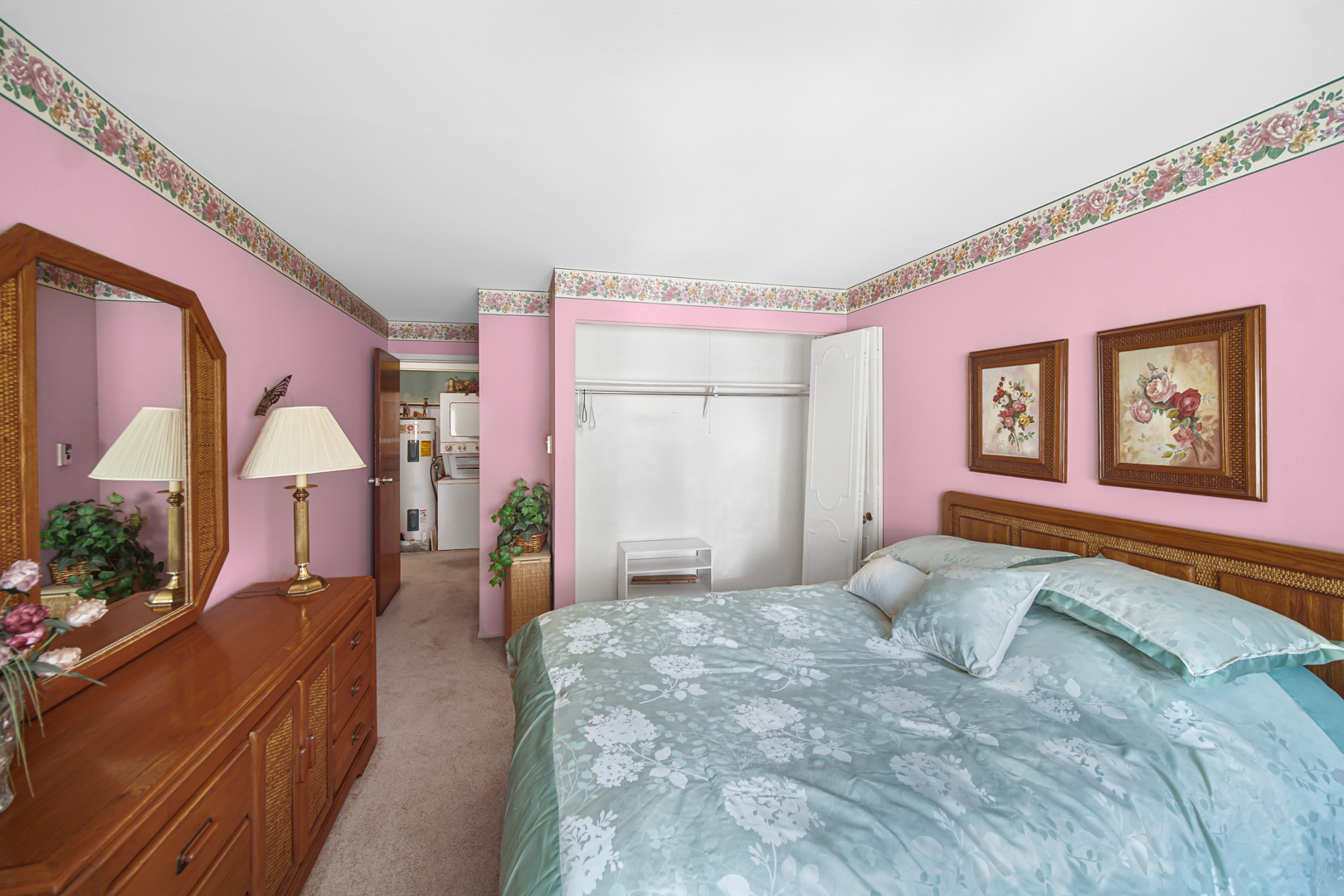 4125 W 97th Place #206, Oak Lawn, IL 60453