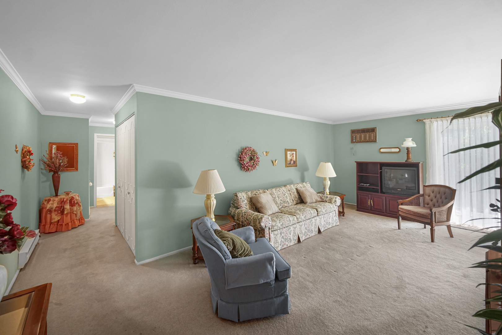 4125 W 97th Place #206, Oak Lawn, IL 60453