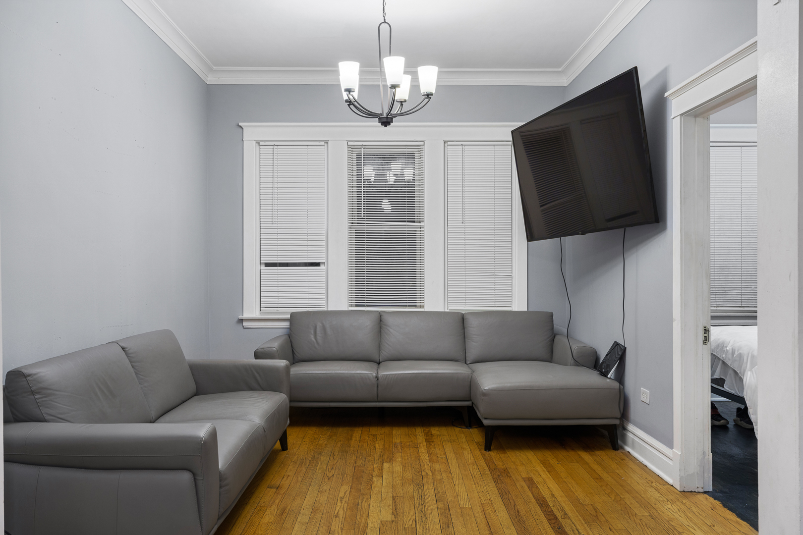 2713 W 24th Place, Chicago, IL 60608