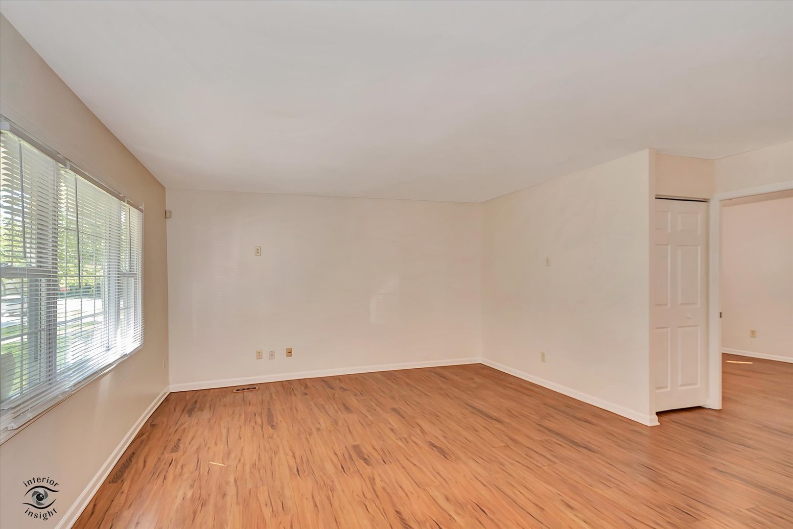 21946 Merrill Avenue, Sauk Village, IL 60411