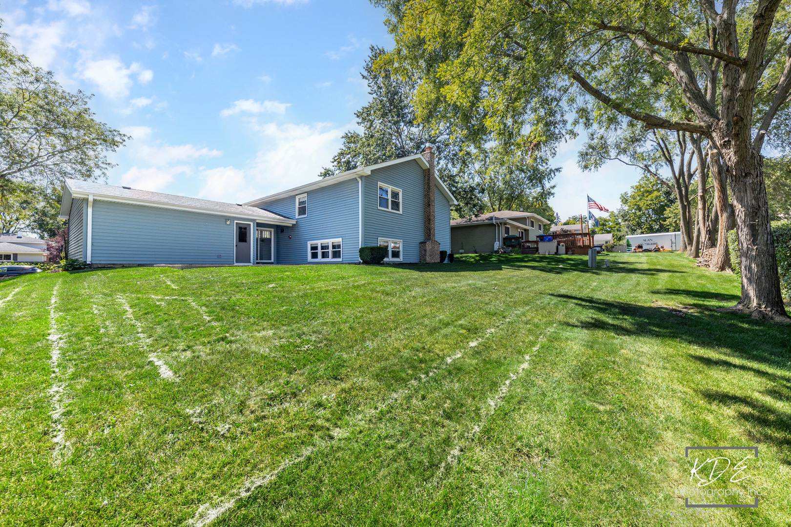 23W468 Moraine Court, Naperville, IL 60540