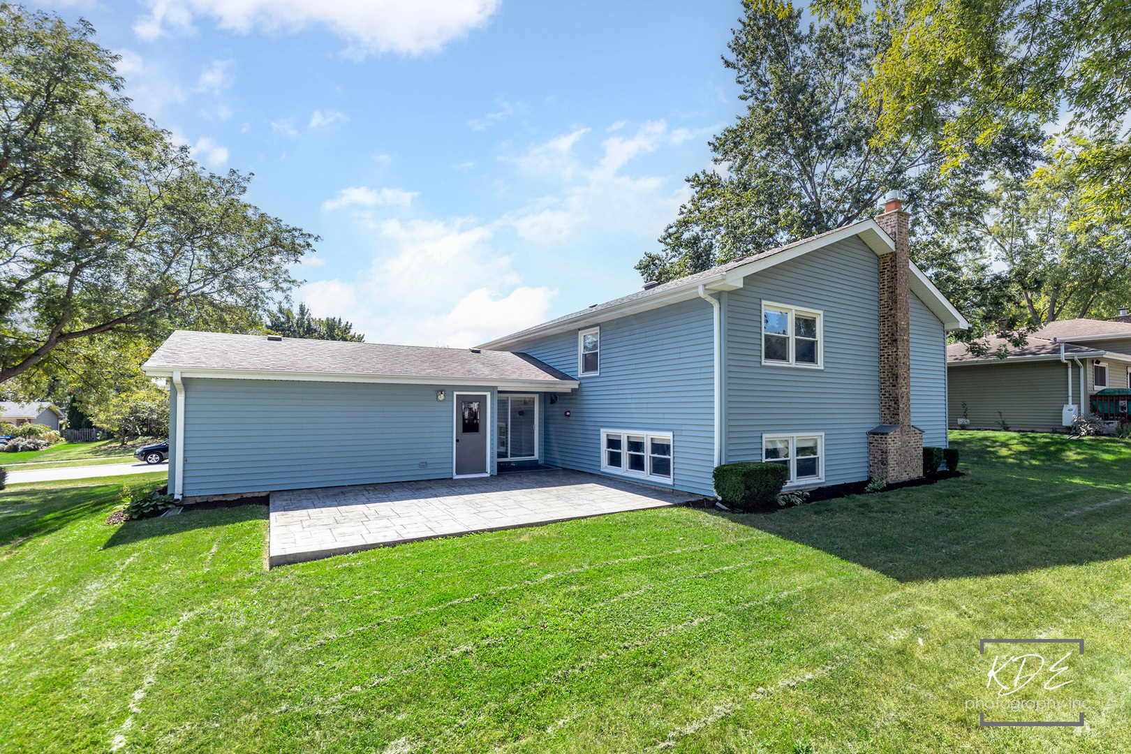 23W468 Moraine Court, Naperville, IL 60540