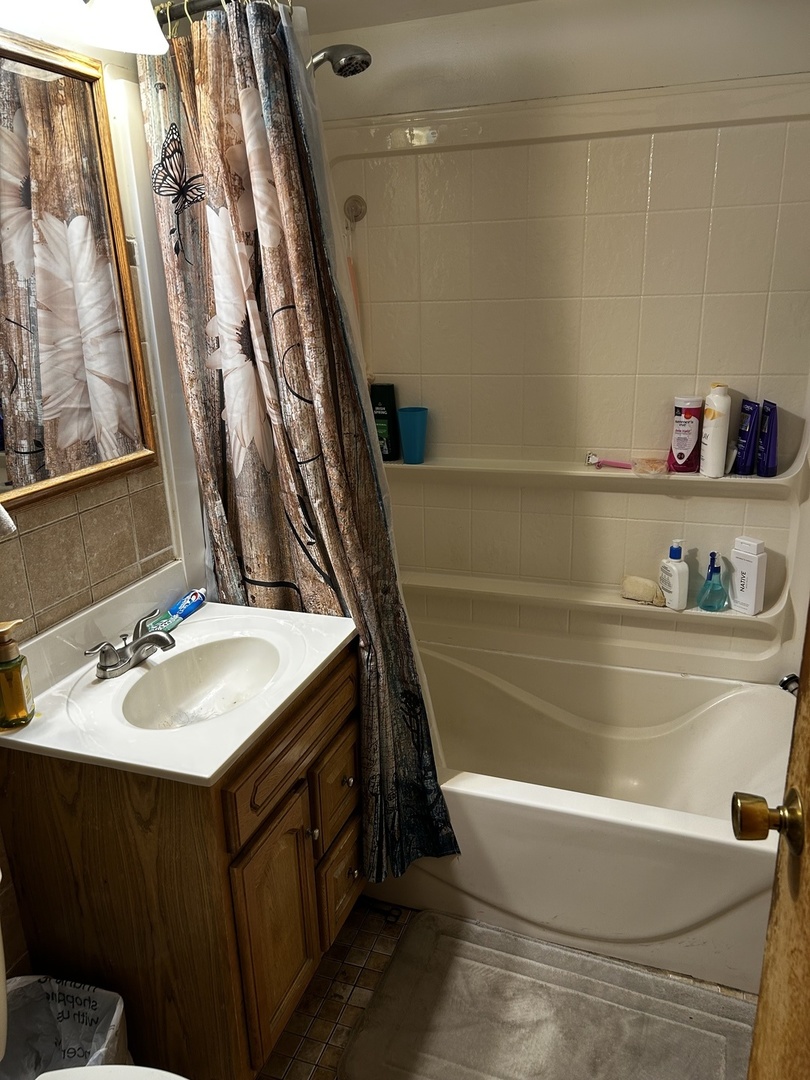 3444 W 53rd Place, Chicago, IL 60632