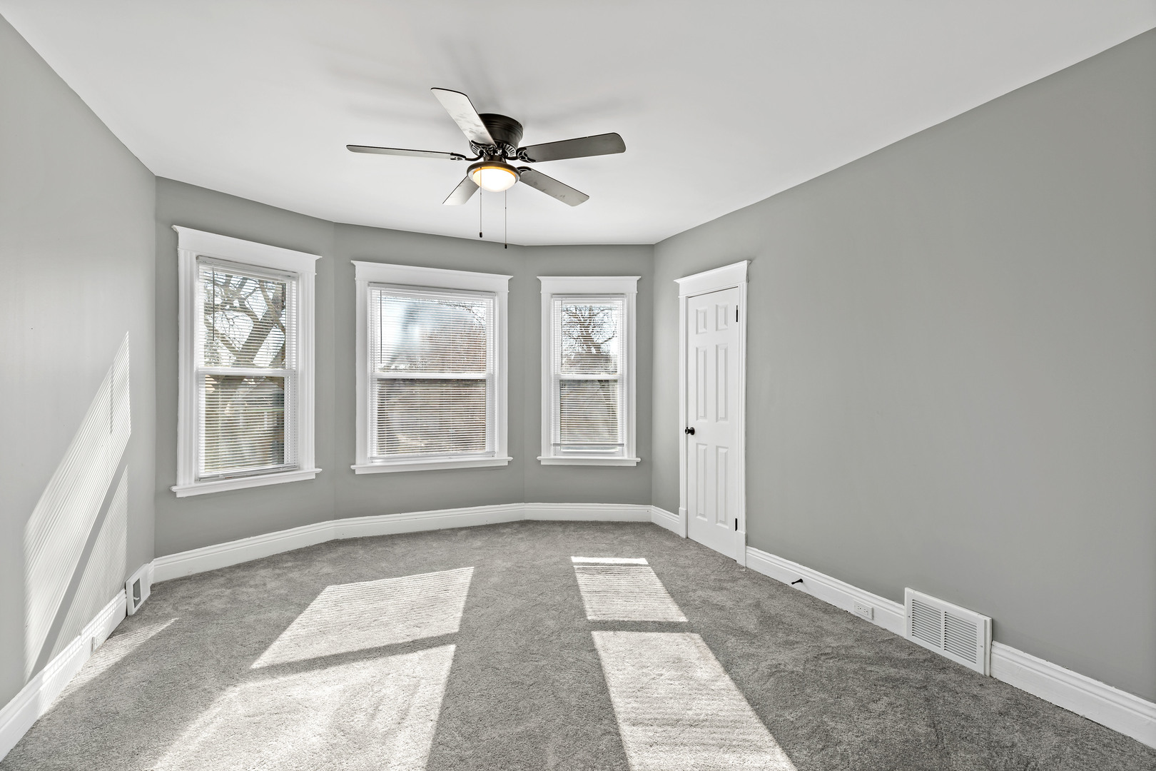1144 Grant Avenue, Chicago Heights, IL 60411
