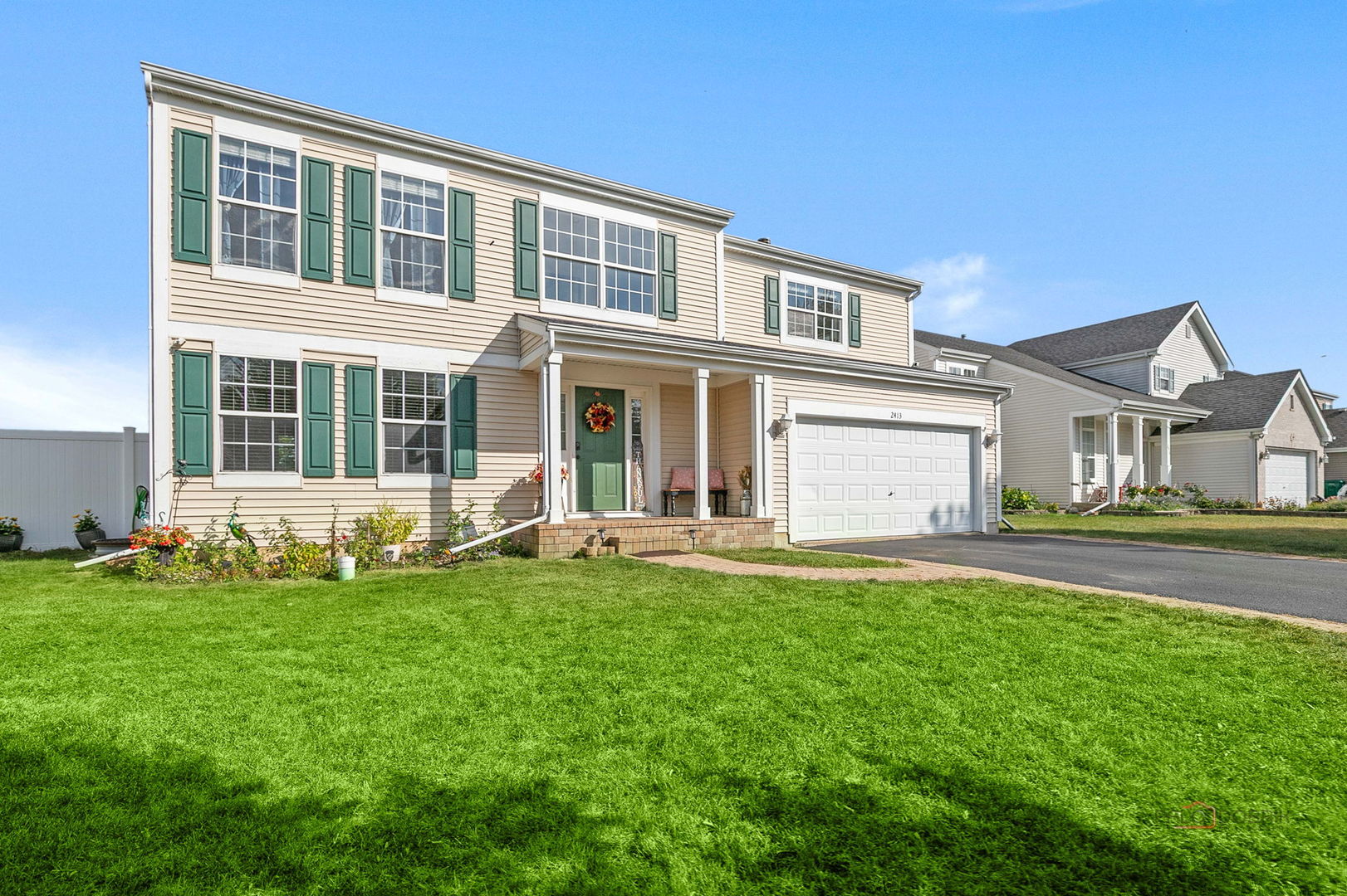2413 Michael Avenue, Zion, IL 60099