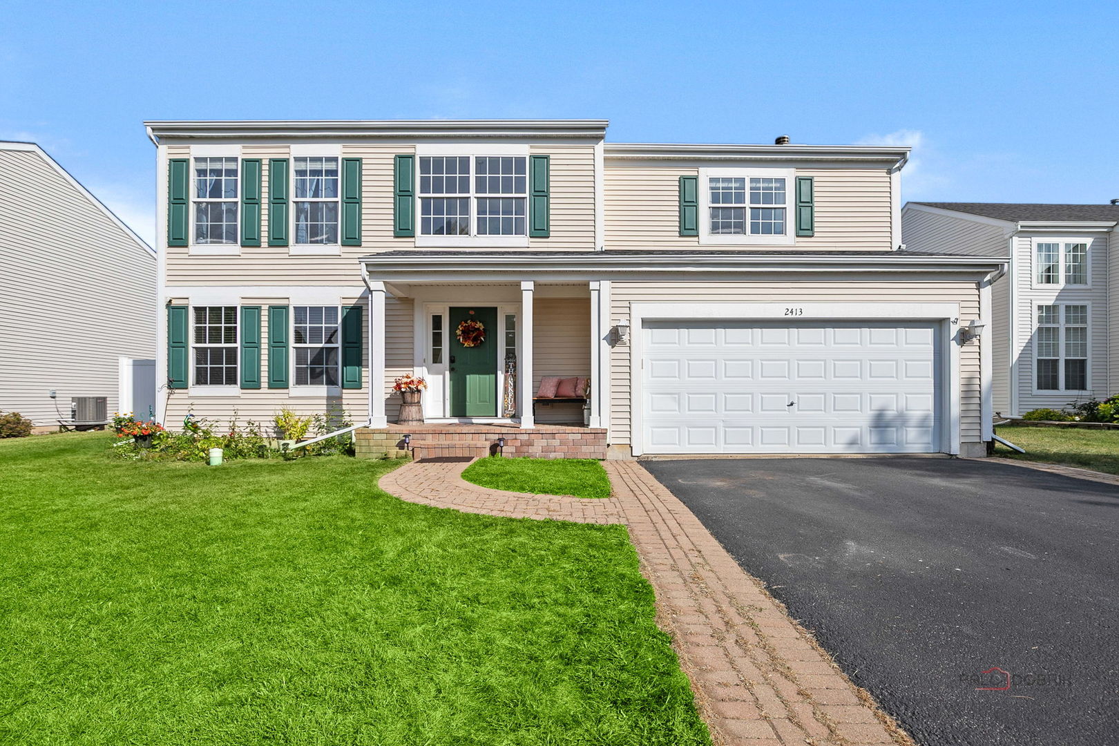 2413 Michael Avenue, Zion, IL 60099