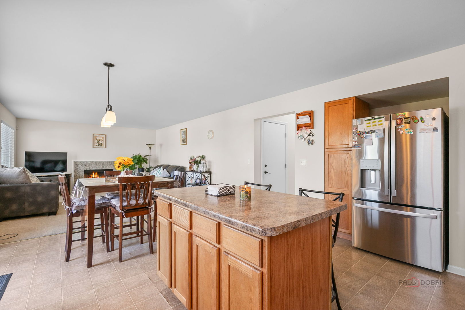 2413 Michael Avenue, Zion, IL 60099