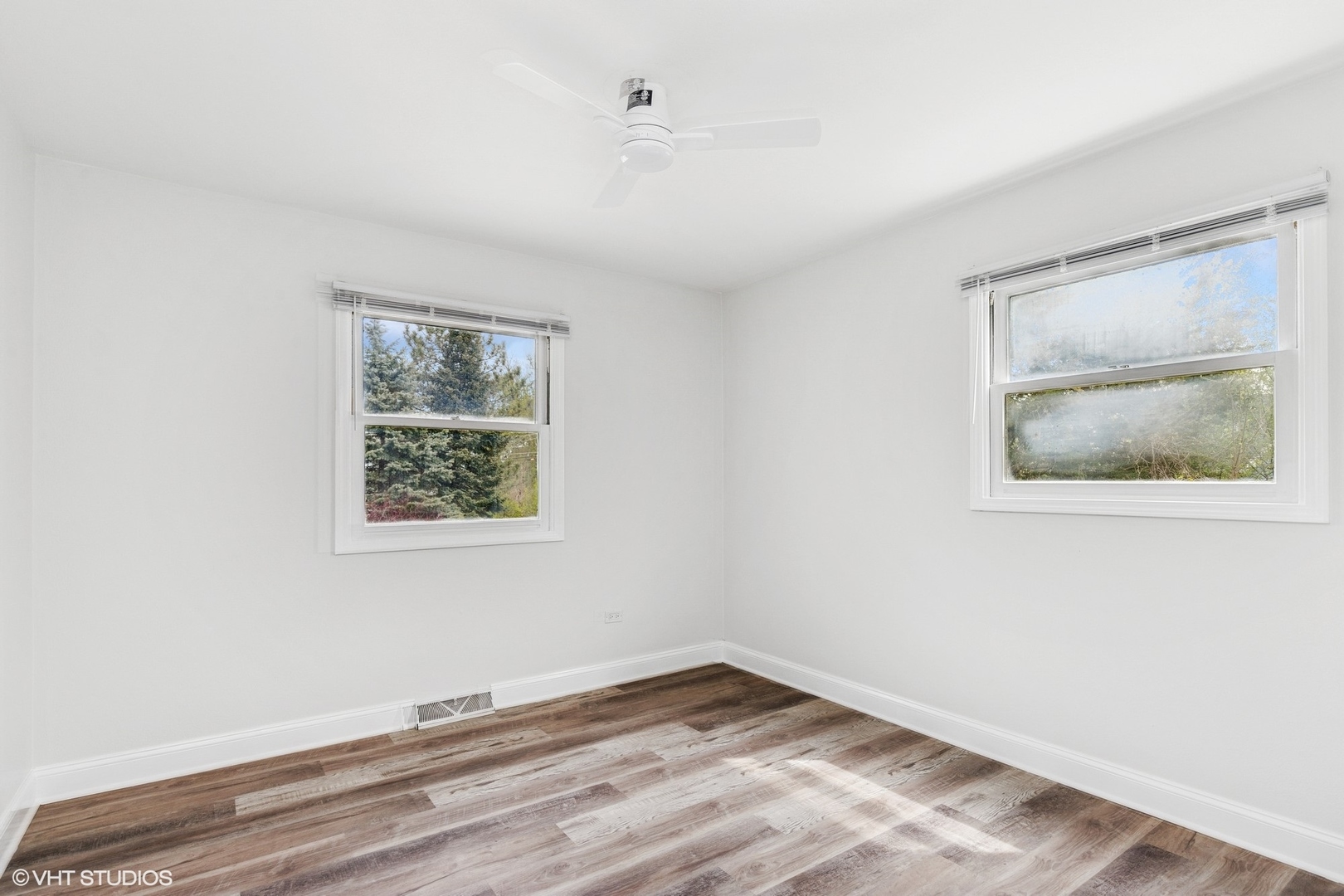 20949 W Verona Avenue, Lake Villa, IL 60046