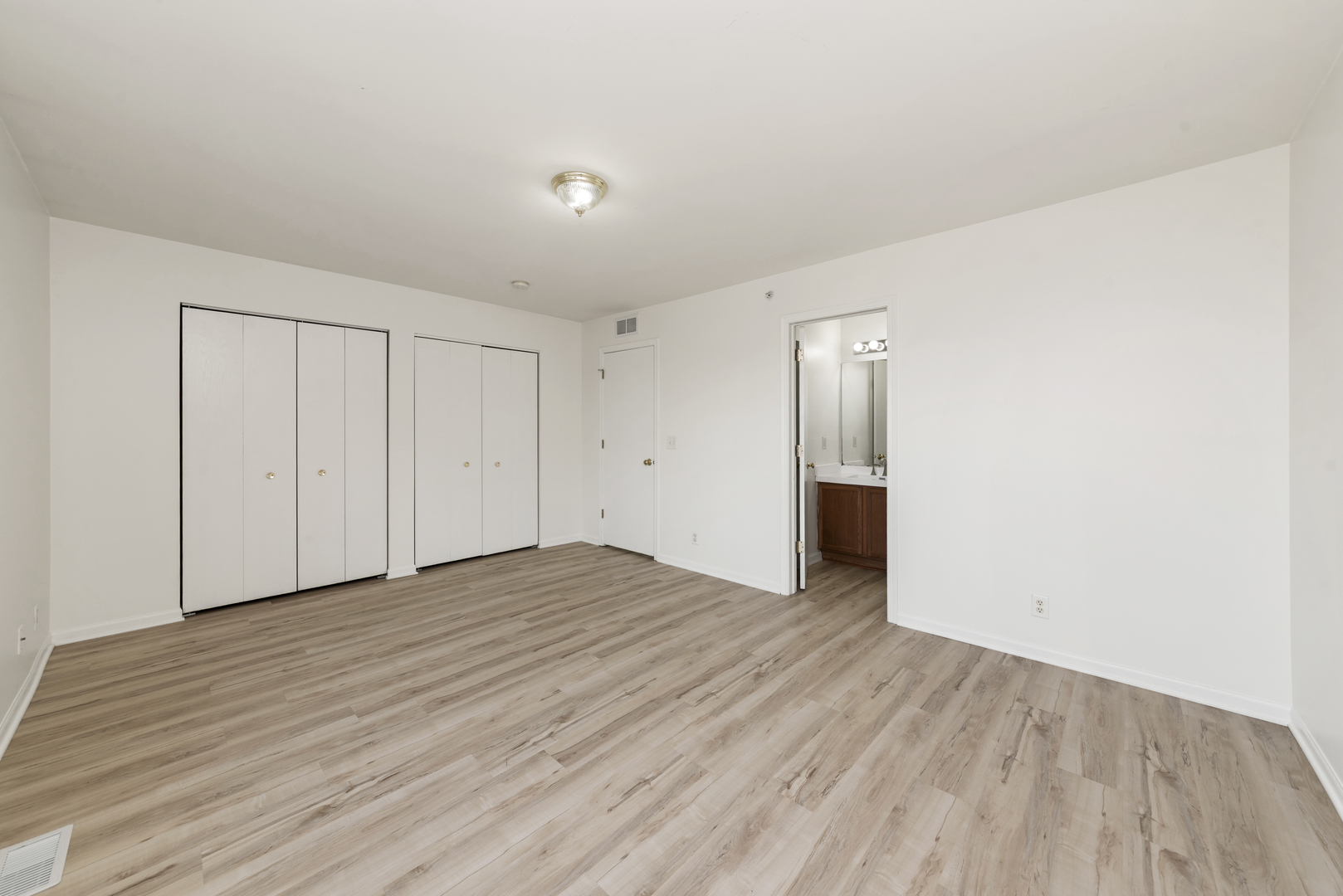 1397 CAROLYN Court #1397, Yorkville, IL 60560