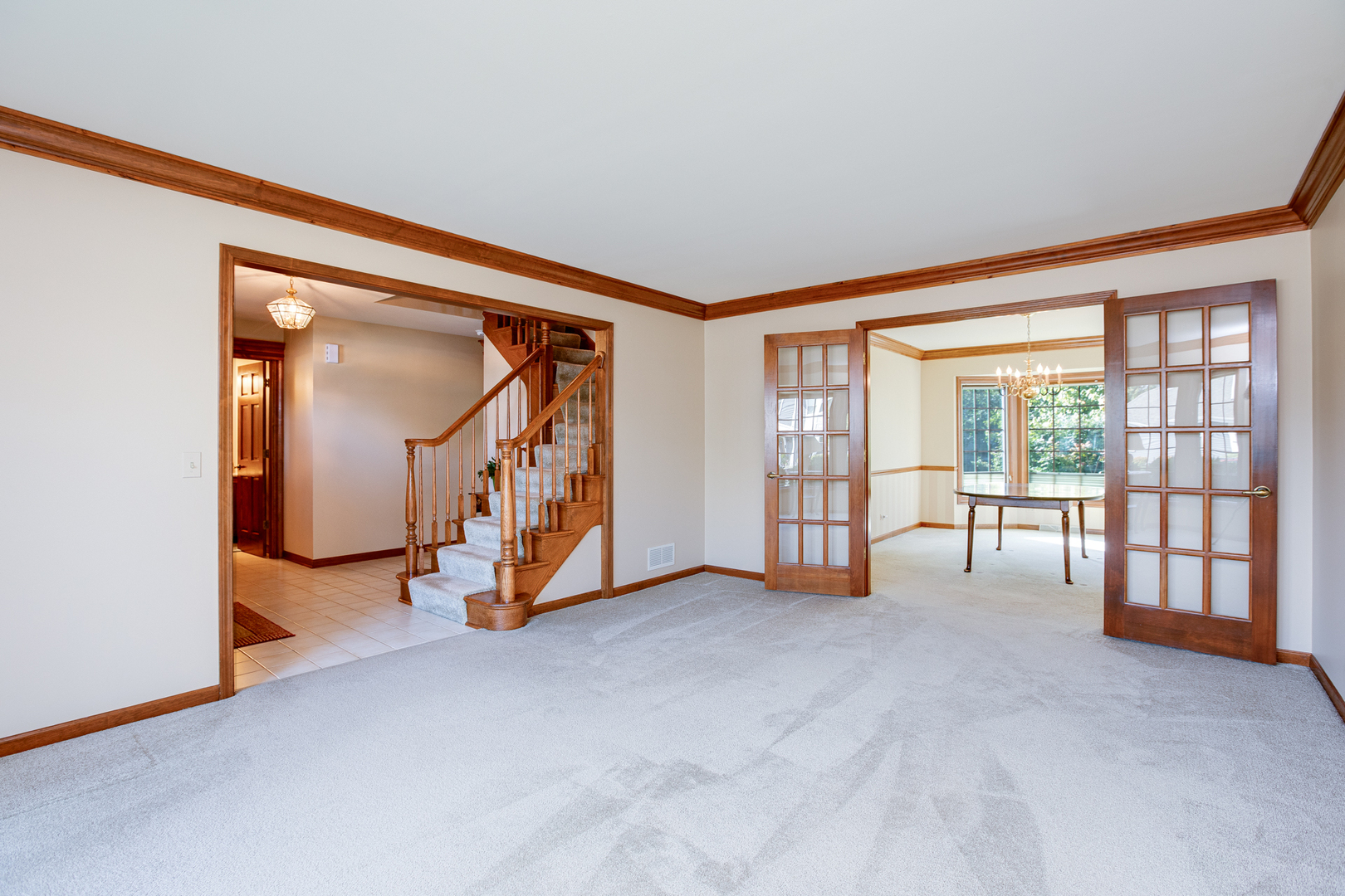 27W277 Waterford Drive, Winfield, IL 60190
