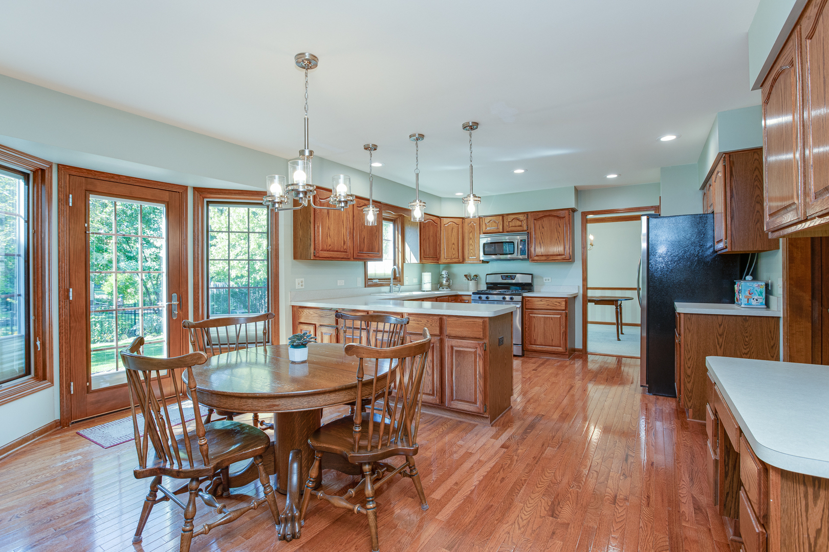 27W277 Waterford Drive, Winfield, IL 60190