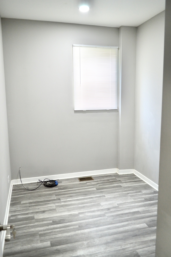 522 W 81st Street #1, Chicago, IL 60619
