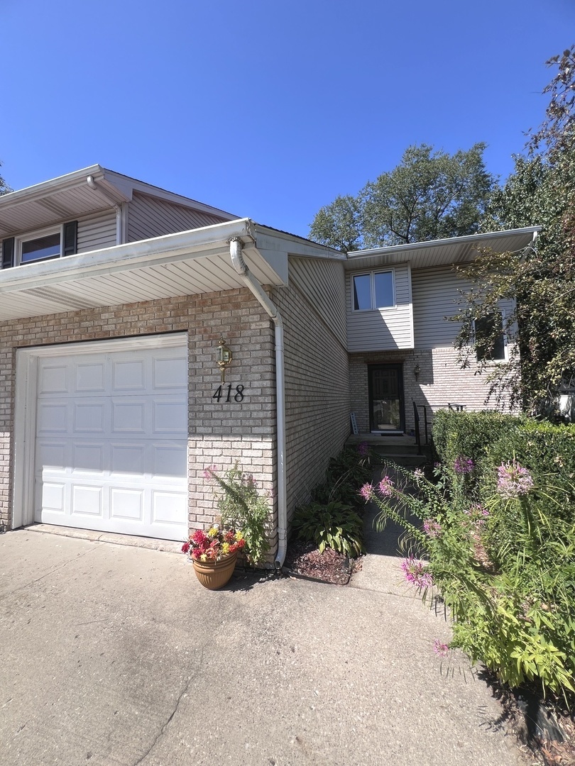 418 S Front Street, Braidwood, IL 60408
