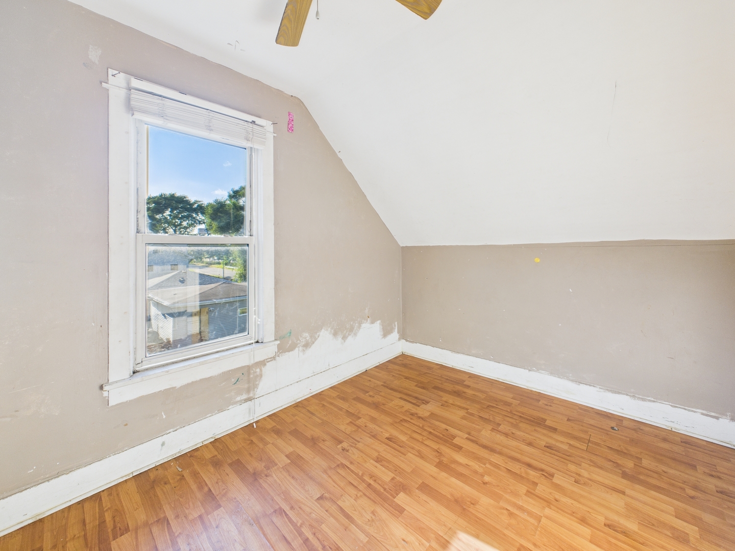 1812 S 20th Avenue, Maywood, IL 60153