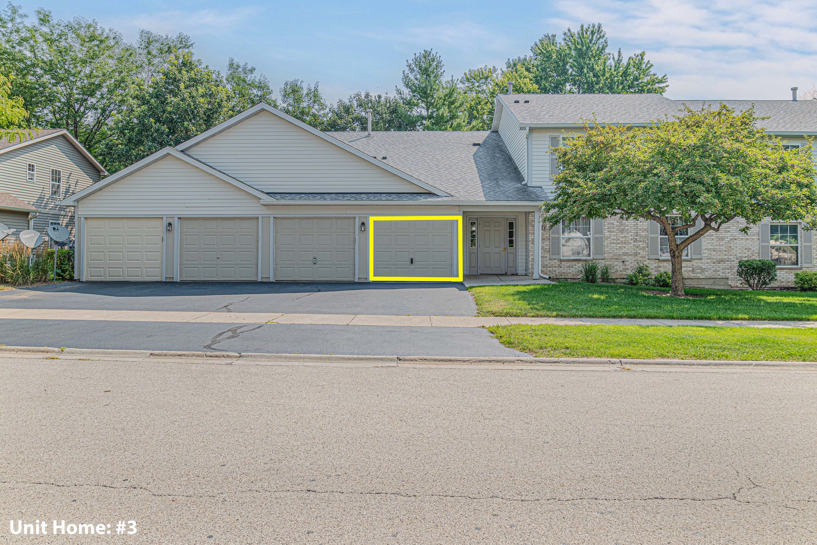 1171 N Red Oak Circle #3, Round Lake Beach, IL 60073
