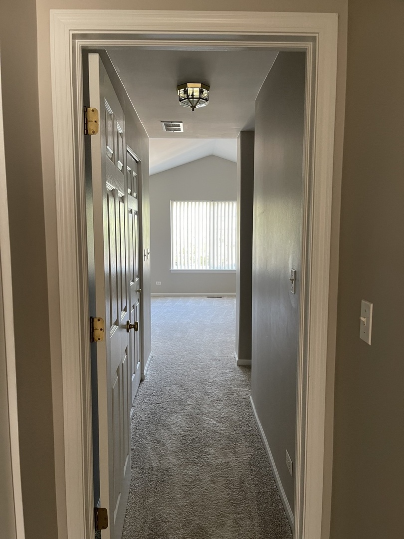 1465 N Waterbury Circle, Palatine, IL 60074