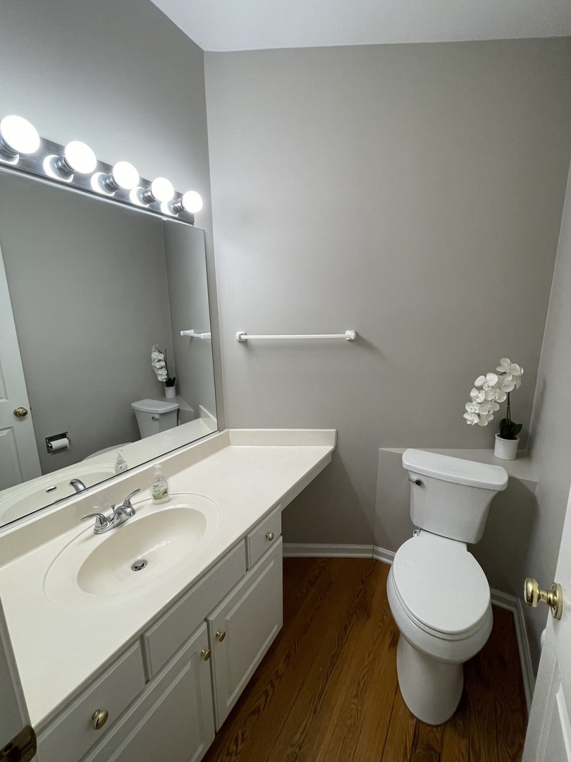 1465 N Waterbury Circle, Palatine, IL 60074