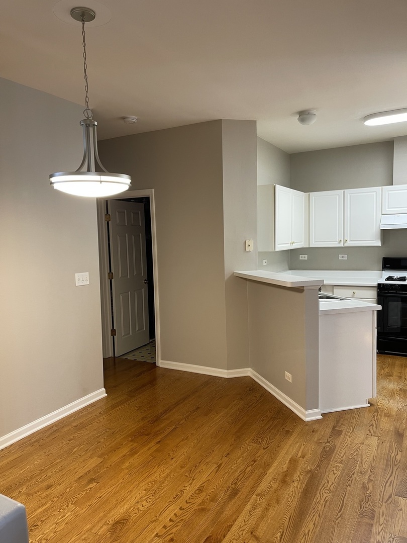 1465 N Waterbury Circle, Palatine, IL 60074