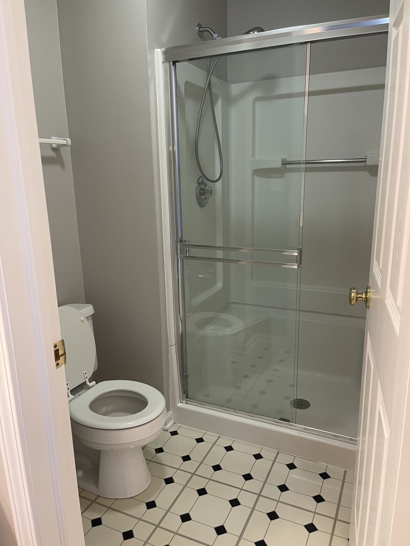 1465 N Waterbury Circle, Palatine, IL 60074