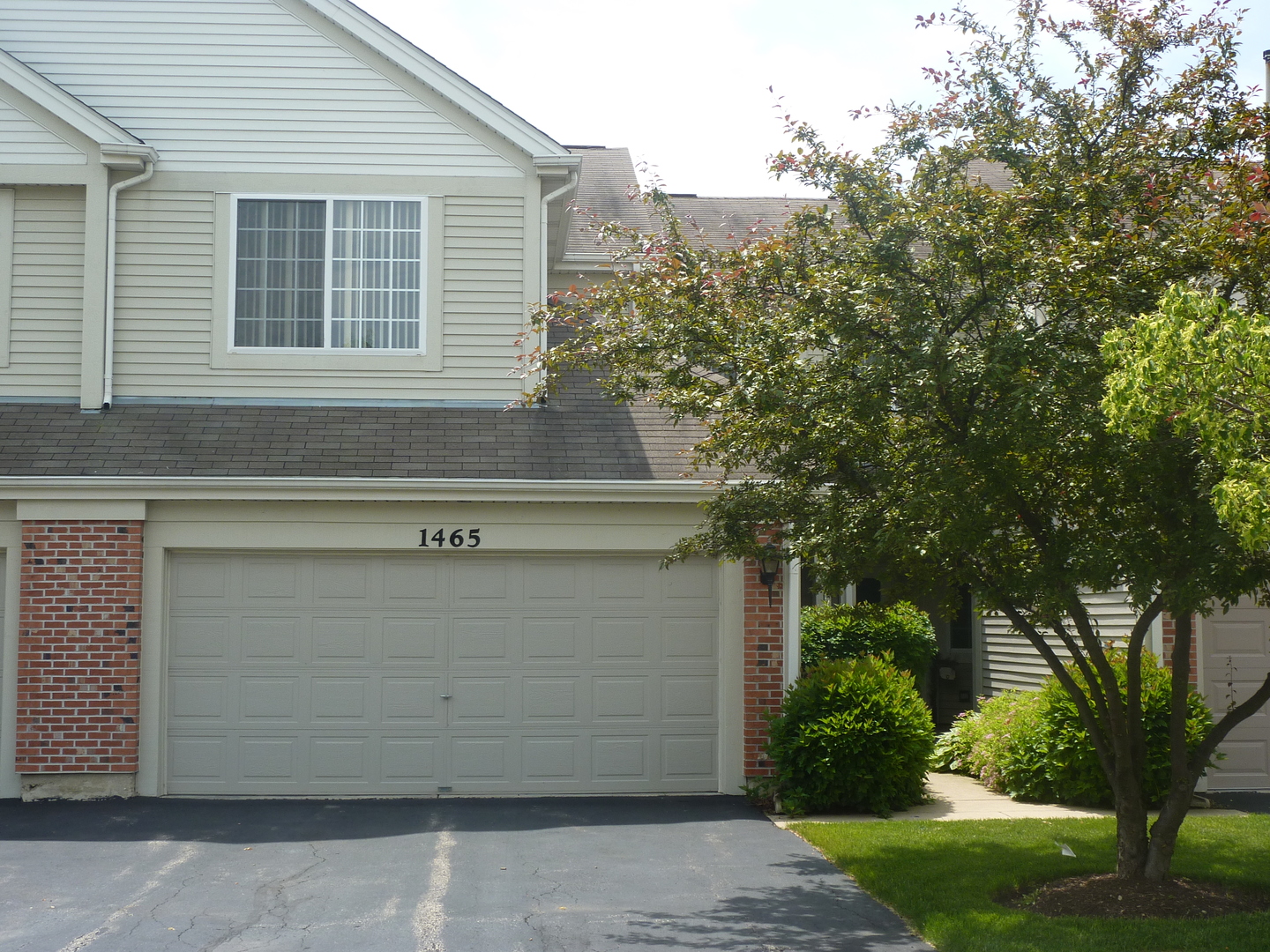 1465 N Waterbury Circle, Palatine, IL 60074