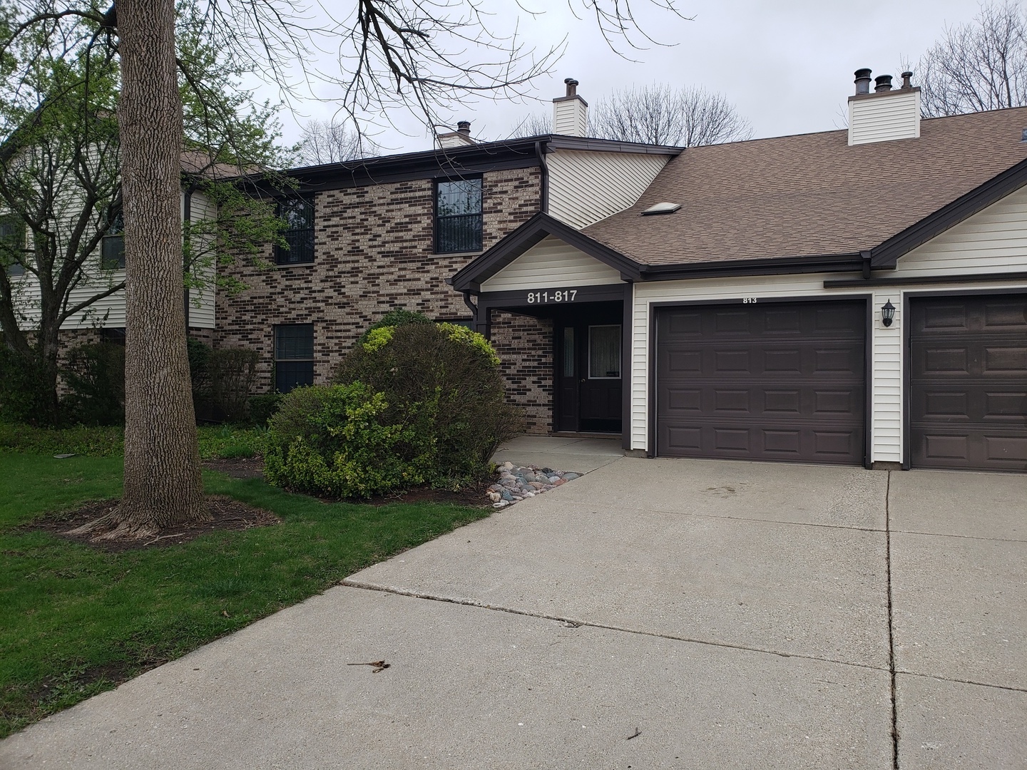 813 Stradford Circle #813, Buffalo Grove, IL 60089
