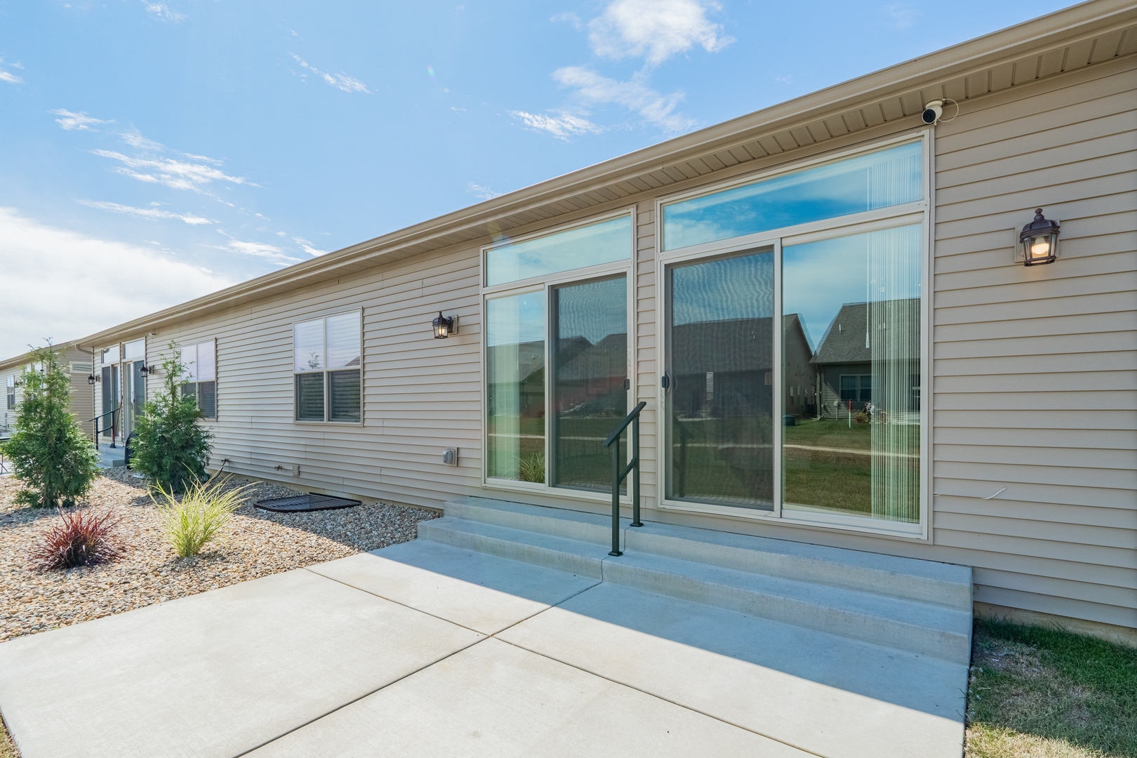 1906 Dunraven Road, Bloomington, IL 61704