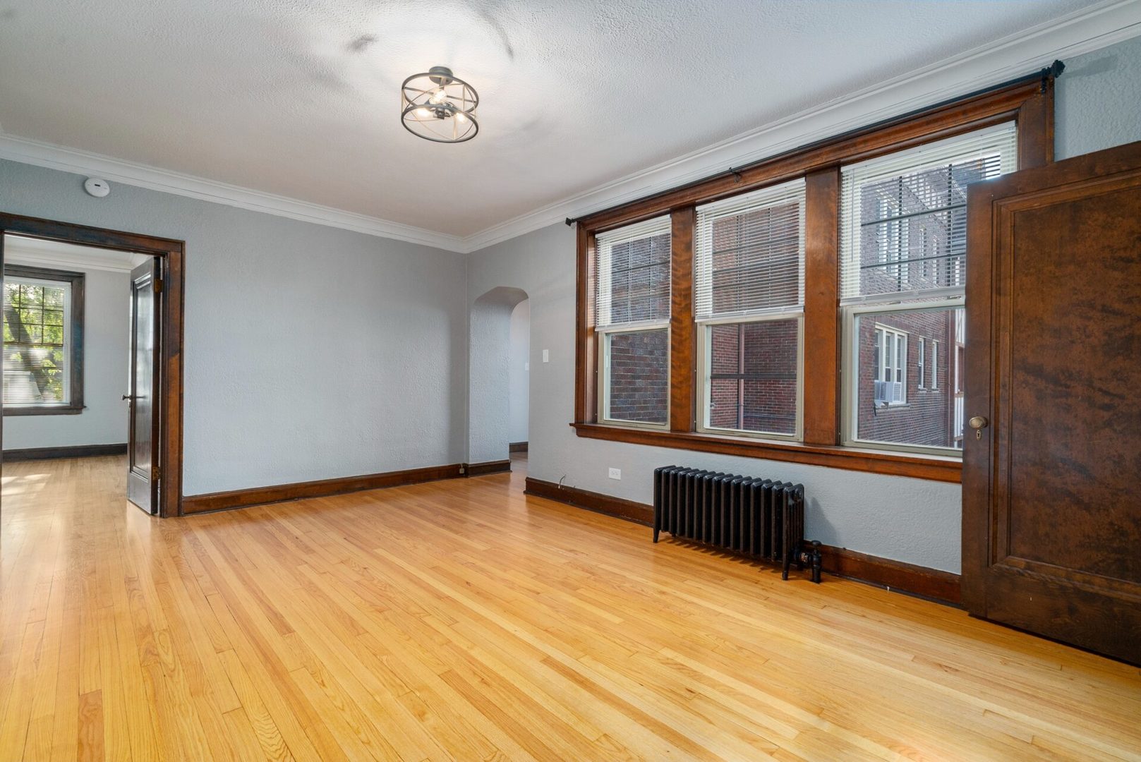 530 Hillside Avenue #1-N, Glen Ellyn, IL 60137
